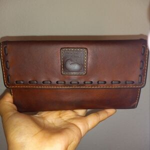 Donney And Burke Long Brown Leather Trifold Wallet